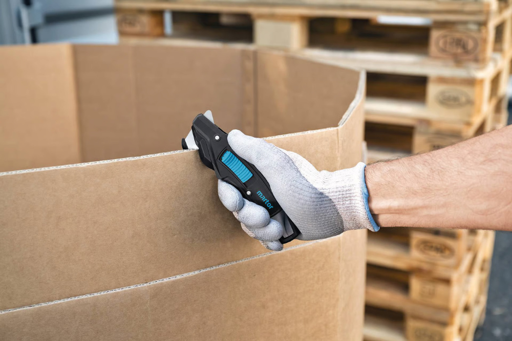 Secumax 370 Safety Knife